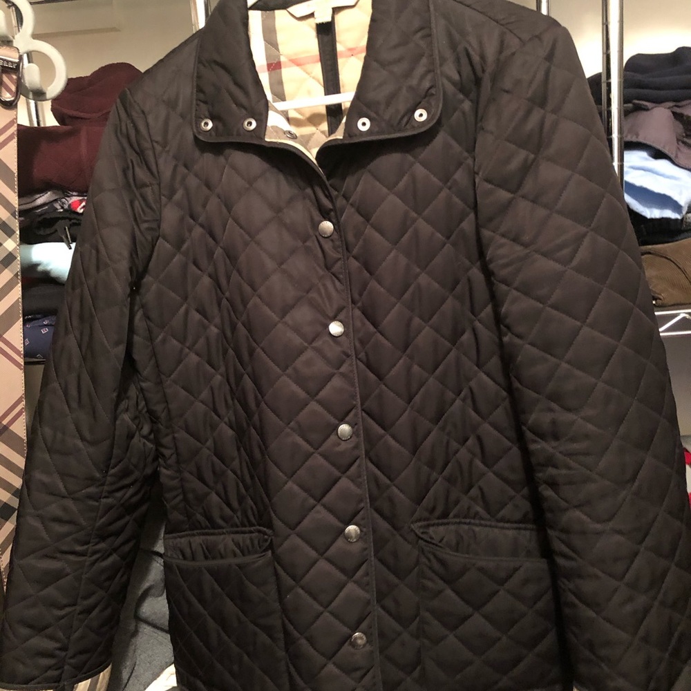 Authentic Burberry women’s quilted Jacket .